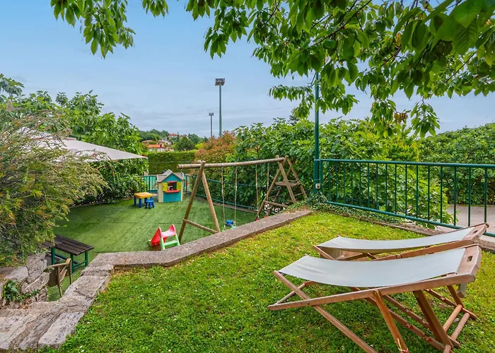 Luni By Interhome