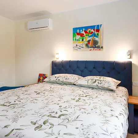 Luni By Interhome Case de vacanță