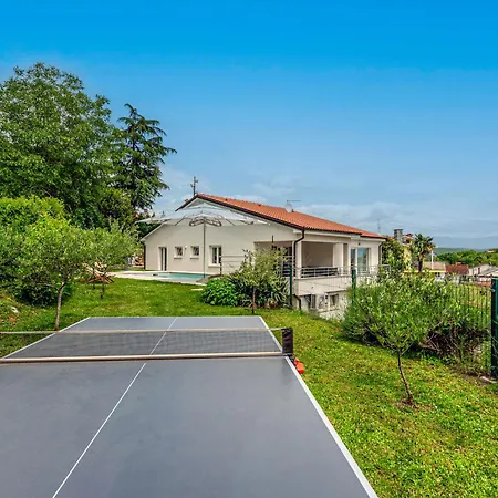 Case de vacanță Luni By Interhome *