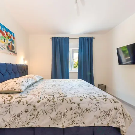 Luni By Interhome Case de vacanță